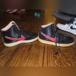 Nike Vandal High Supreme Sneakers Valentines Day Black Pink Red Size 6y